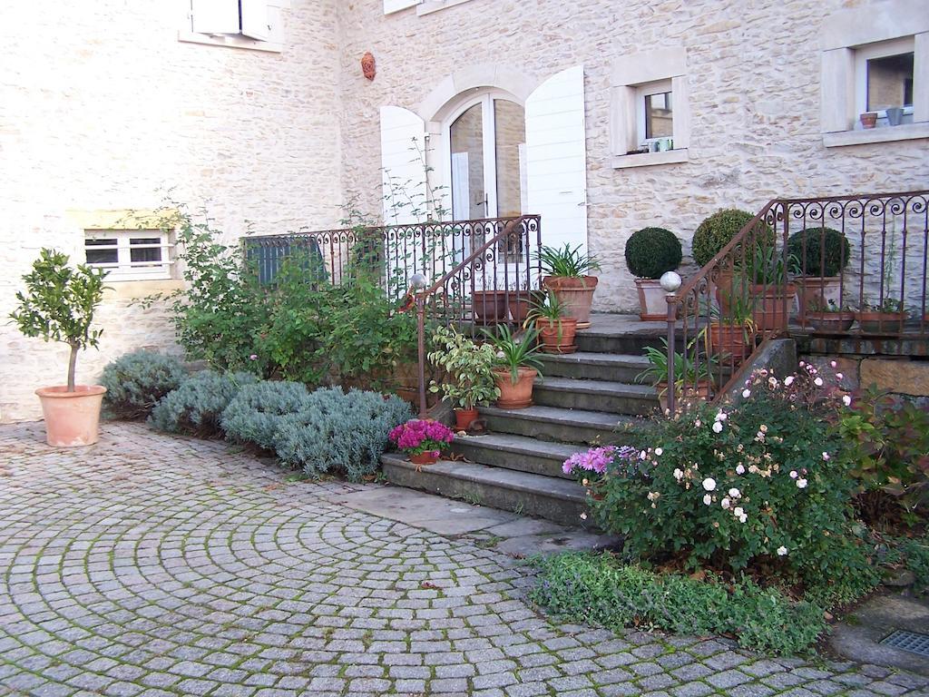 Clos De Pomeir Guest House Pommiers  Exterior photo