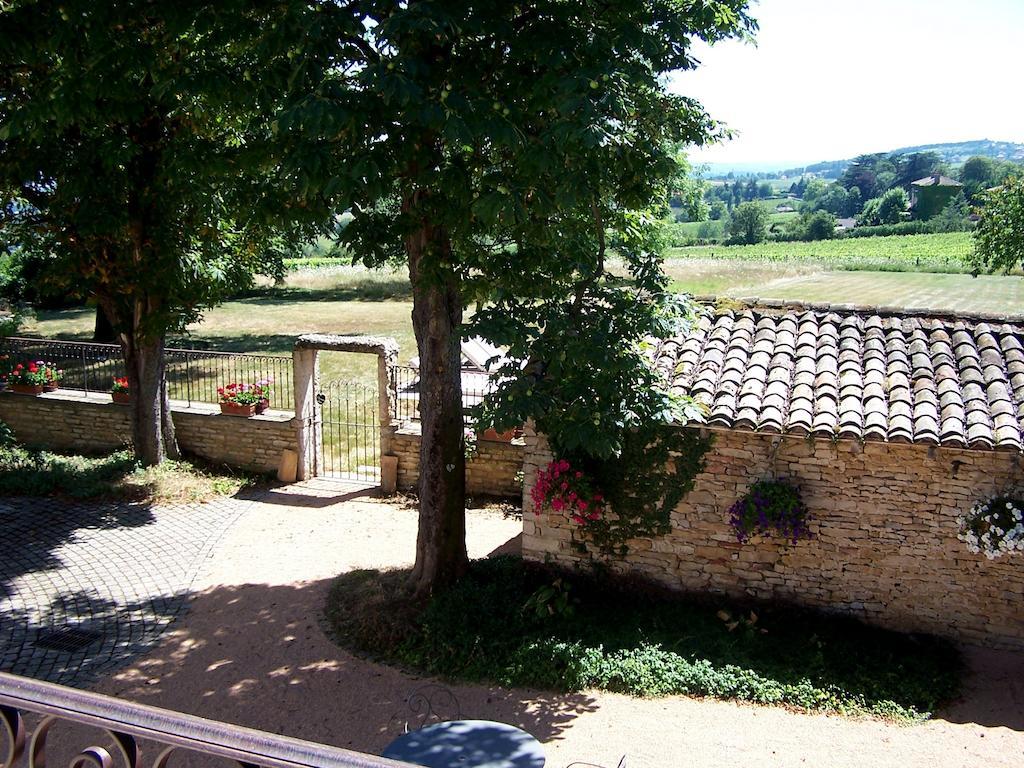 Clos De Pomeir Guest House Pommiers  Exterior photo